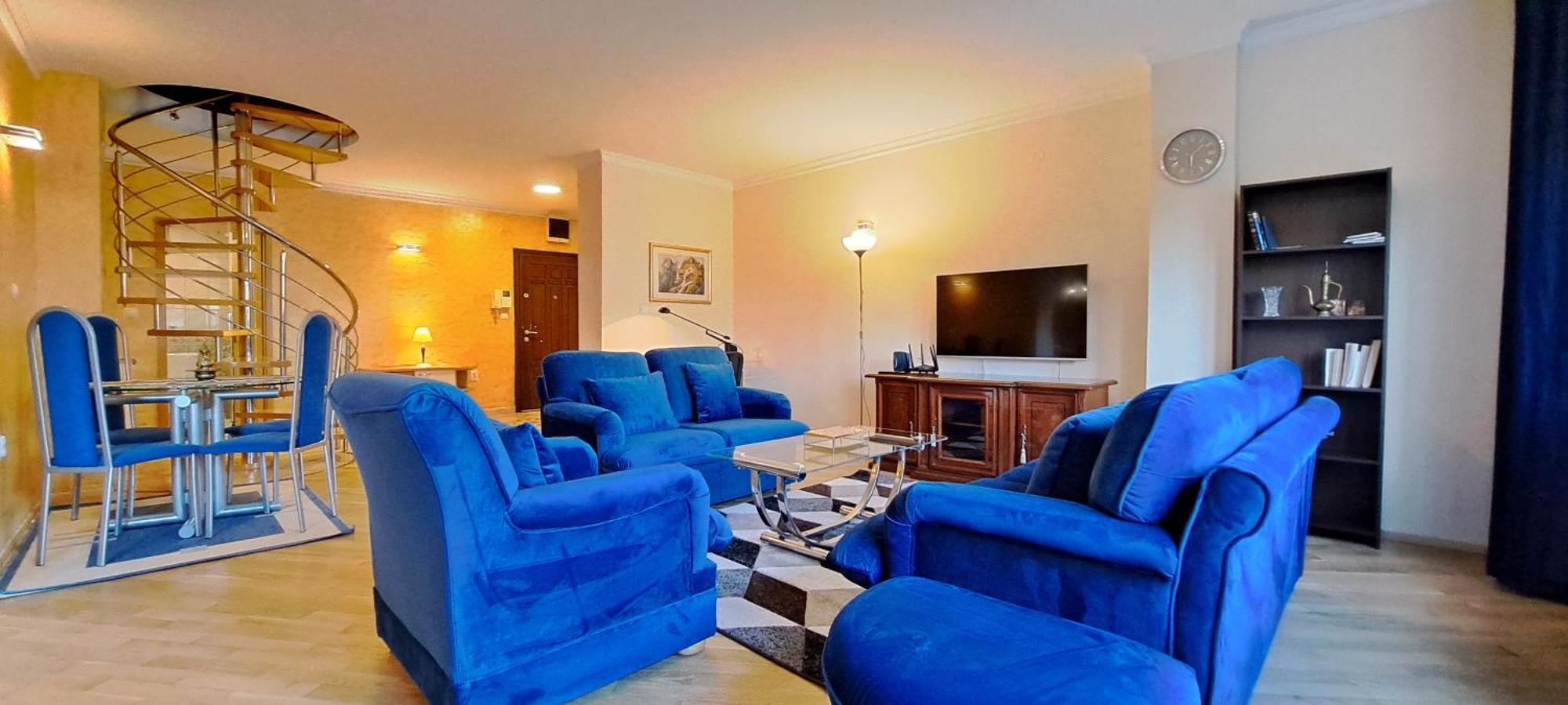 Golden Delight Central Apartment Скопье Экстерьер фото
